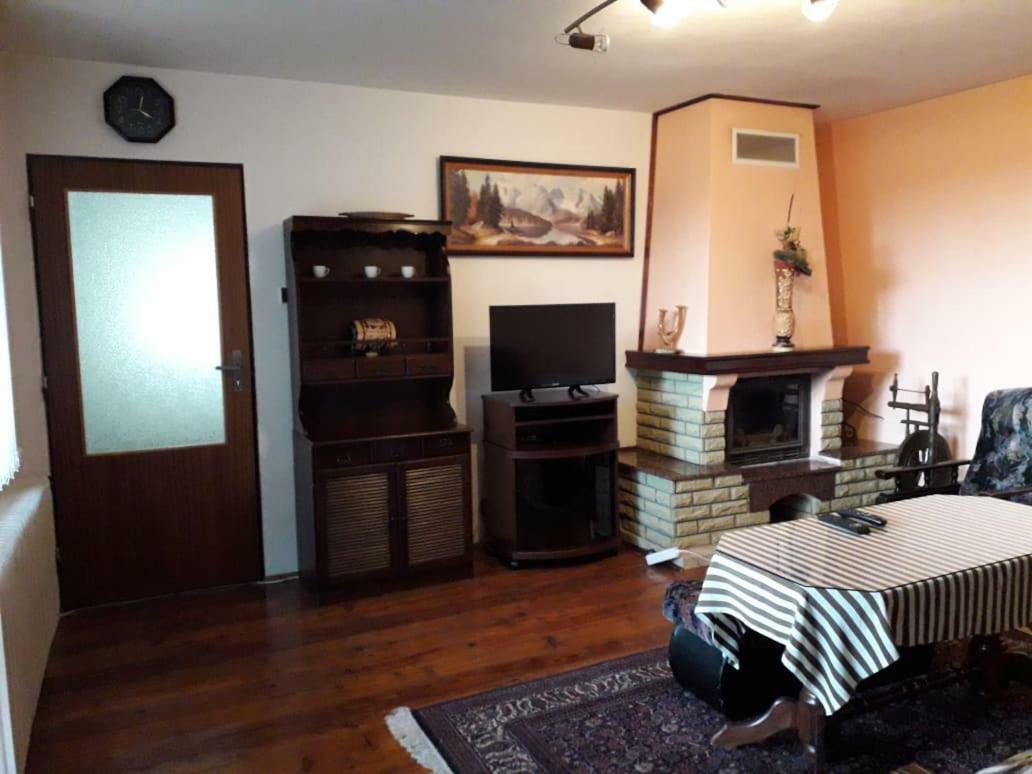 Ladislav Apartment Spisske Vlachy Bagian luar foto