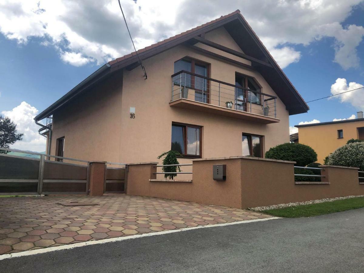 Ladislav Apartment Spisske Vlachy Bagian luar foto